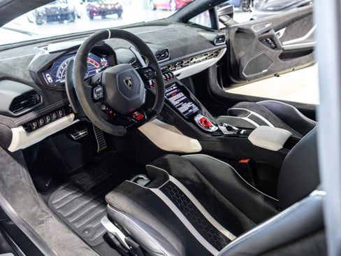 Used 2023 Lamborghini Huracan Tecnica RWD image 36