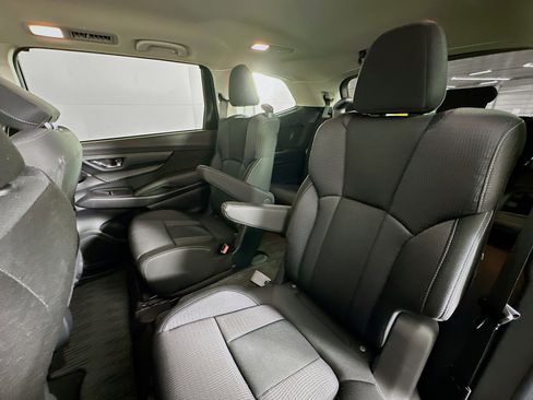 Used 2024 Subaru Ascent Premium w/ Convenience Package image 25