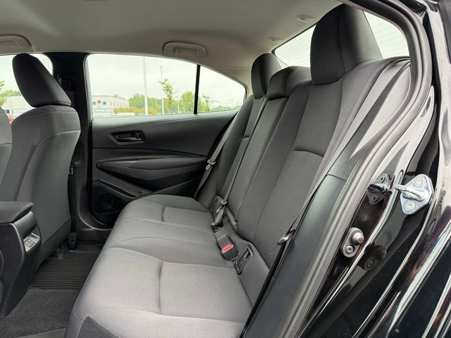 Certified 2025 Toyota Corolla LE FWD image 15
