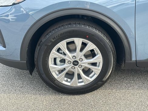 New 2026 Ford Escape Active FWD image 11