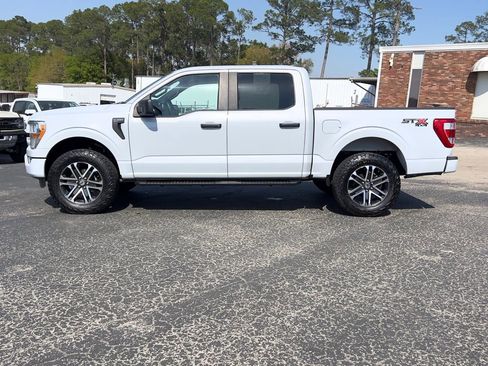 Used 2022 Ford F150 XL w/ STX Appearance Package image 2