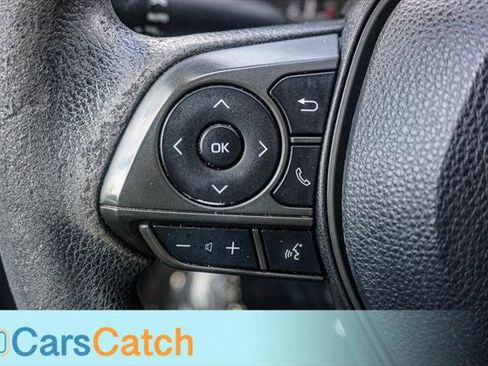 Used 2021 Toyota Corolla LE FWD image 29