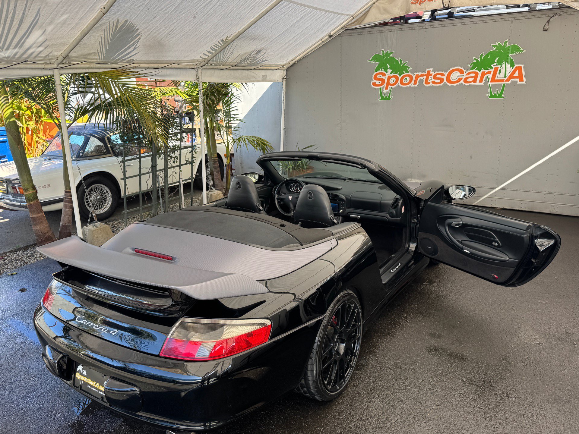 Used 2002 Porsche 911 Cabriolet image 2
