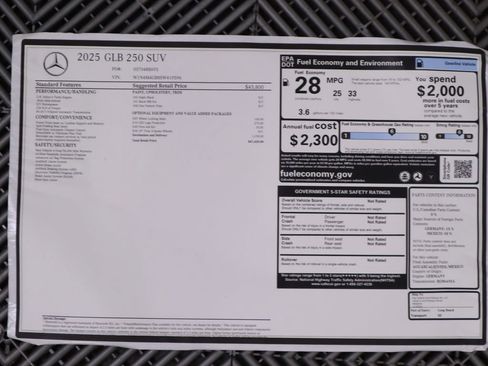 Certified 2025 Mercedes-Benz GLB 250 image 9