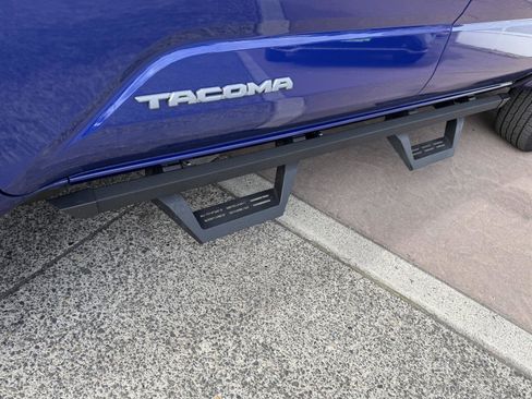 Certified 2025 Toyota Tacoma TRD Sport AWD/4WD image 10