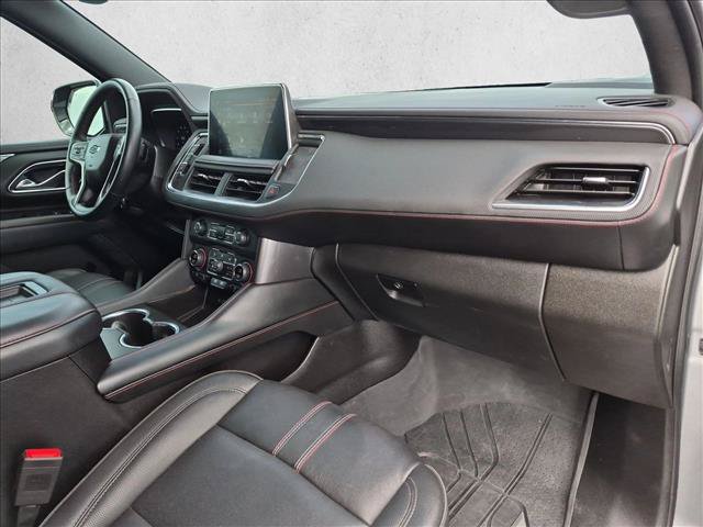 Used 2024 Chevrolet Suburban RST w/ Luxury Package AWD/4WD image 21