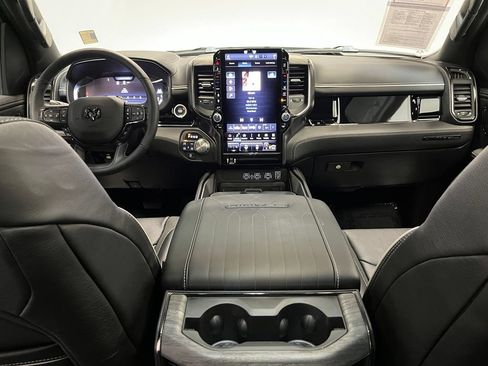 Used 2026 RAM 1500 Limited AWD/4WD image 17