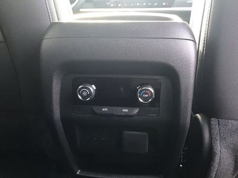 New 2026 Chevrolet Traverse LT w/ Driver Confidence Package image 20