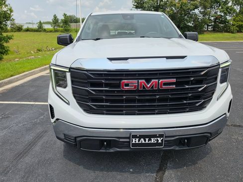 Used 2023 GMC Sierra 1500 Pro w/ Pro Value Package AWD/4WD image 3