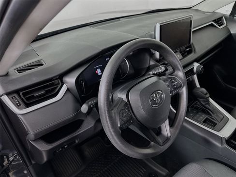 Certified 2025 Toyota RAV4 XLE image 22