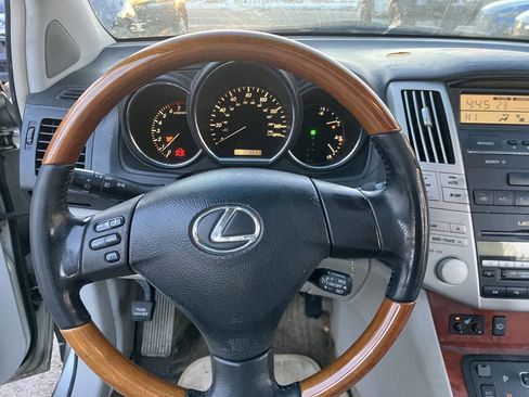 Used 2004 Lexus RX 330 AWD image 29