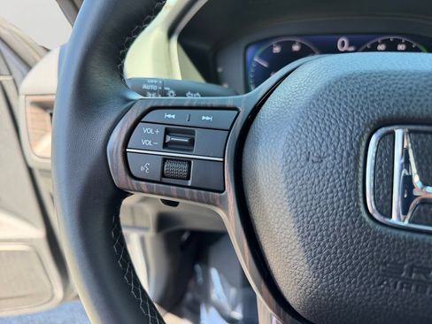 Used 2025 Honda Civic Sport Touring image 20