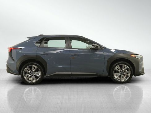 Used 2023 Subaru Solterra AWD image 6