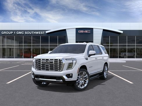 New 2026 GMC Yukon Denali w/ Sun & Power Step Package AWD/4WD image 32
