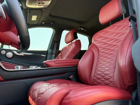 Used 2025 Genesis GV80 3.5T e-SC image 15