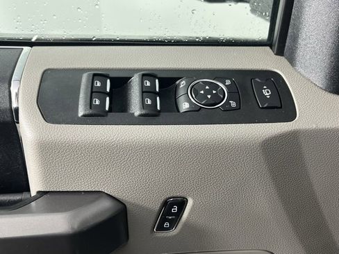 Used 2021 Ford F350 XLT w/ XLT Value Package image 23