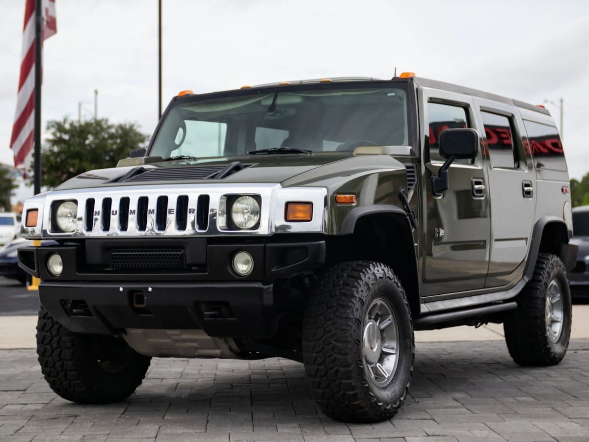Used 2003 HUMMER H2 w/ Preferred Equipment Group AWD/4WD image 6