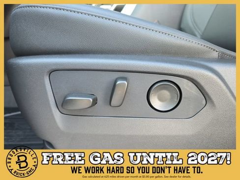 New 2026 GMC Sierra 1500 SLT w/ SLT Premium Plus Package AWD/4WD image 18