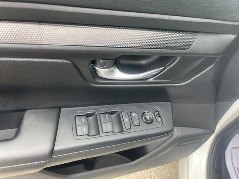 Used 2024 Honda CR-V EX image 10