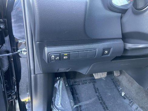 Used 2024 Toyota Corolla LE FWD image 15