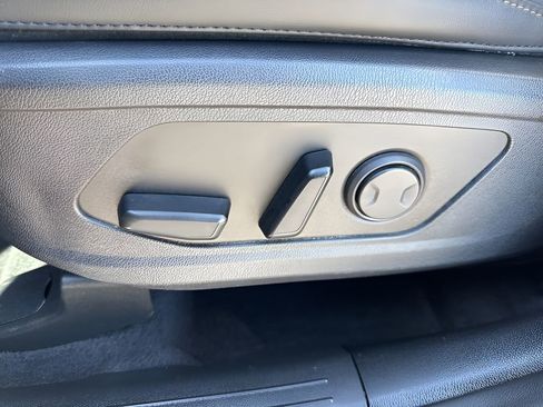 Used 2023 Kia Sorento S w/ Panoramic Sunroof Package FWD image 10