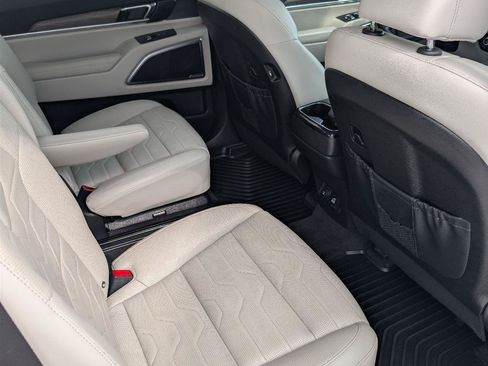 Used 2022 Kia Telluride SX w/ SX Prestige Package AWD/4WD image 30