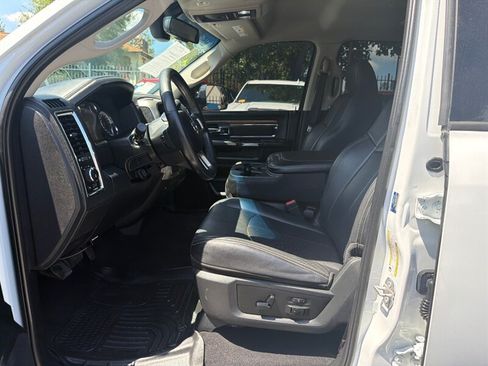 Used 2018 RAM 2500 Laramie AWD/4WD image 15