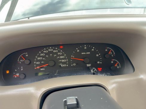Used 2003 Ford F250 XLT AWD/4WD image 22
