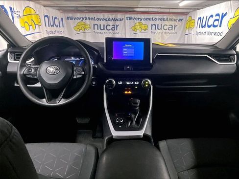 Certified 2023 Toyota RAV4 AWD Hybrid image 10