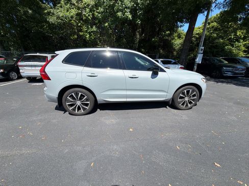 Certified 2024 Volvo XC60 B5 Plus w/ Protection Package Premier AWD/4WD image 16