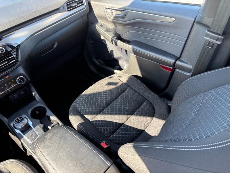 Used 2024 Ford Escape Active AWD/4WD image 16