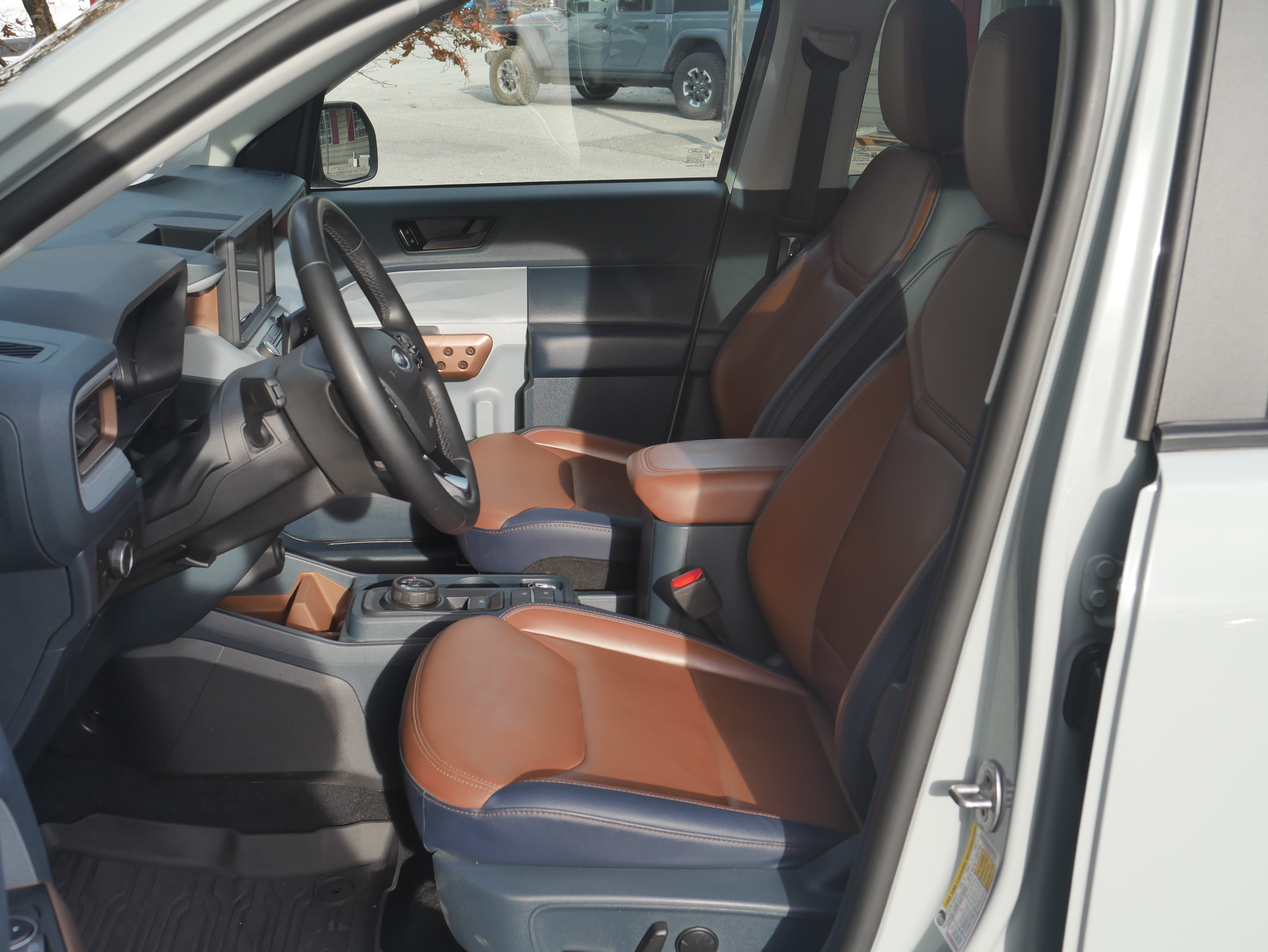 Certified 2024 Ford Maverick Lariat AWD/4WD image 3