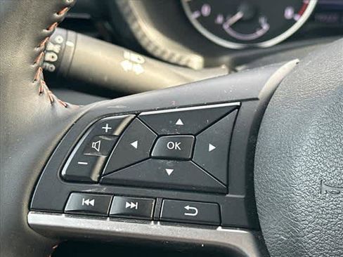 Used 2025 Nissan Sentra SR image 18