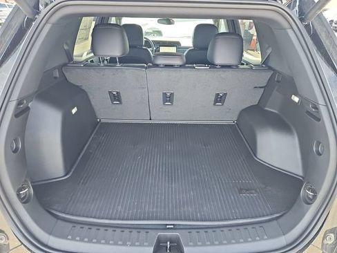 New 2026 GMC Terrain AT4 w/ LPO, Floor Liner Package AWD/4WD image 18