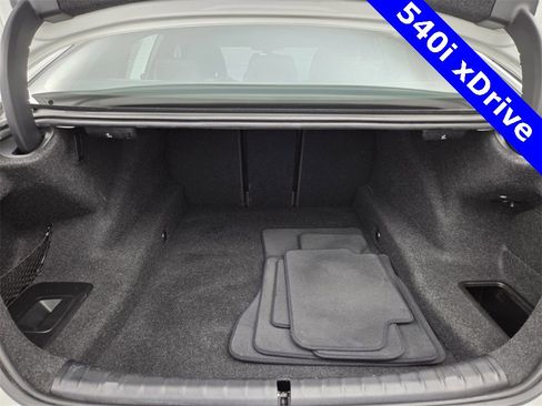 Used 2020 BMW 540i xDrive 540i xDrive w/ Executive Package image 30