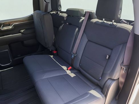 Used 2024 GMC Sierra 1500 Elevation RWD image 23