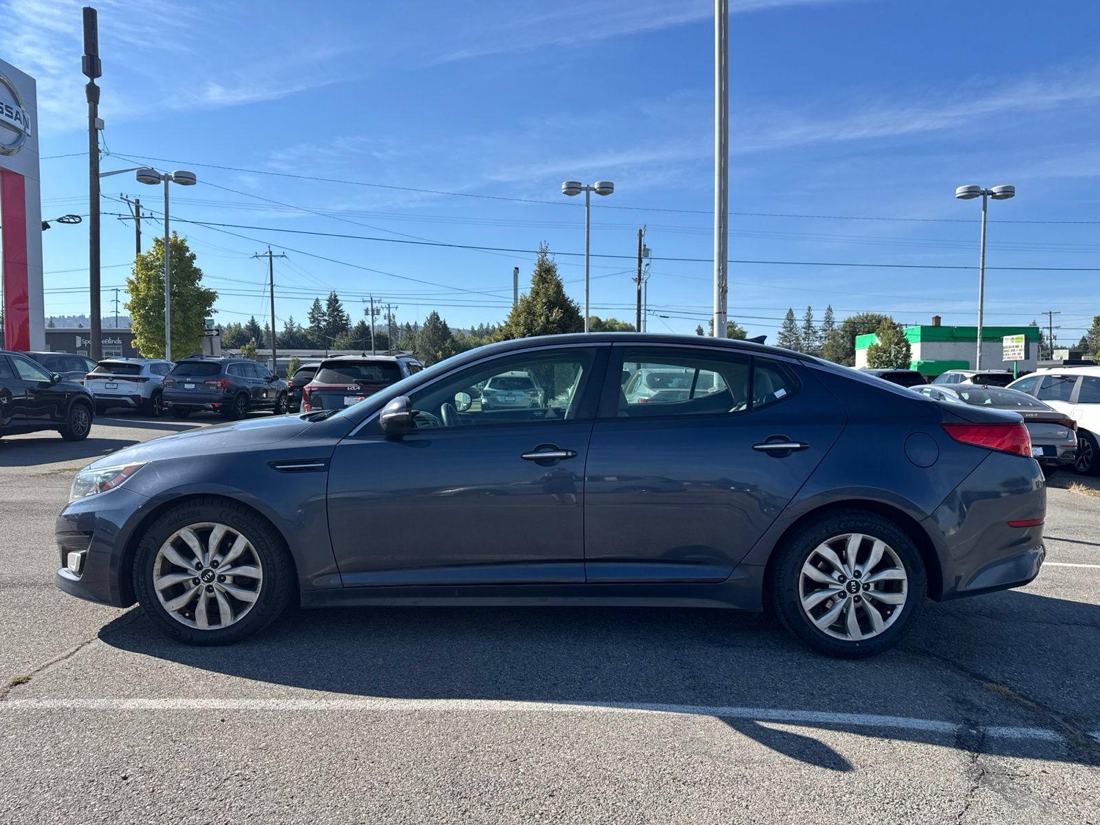 Used 2015 Kia Optima LX FWD image 9