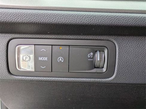 New 2026 Chevrolet Traverse LT w/ Driver Confidence Package image 13