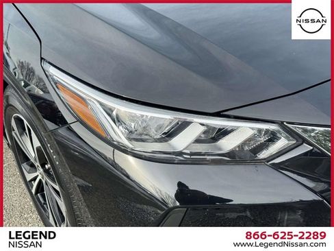 Used 2022 Nissan Sentra SV w/ All-Weather Package image 9