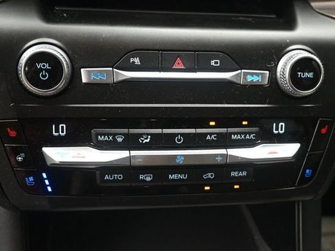 Certified 2020 Ford Explorer Limited AWD/4WD image 13