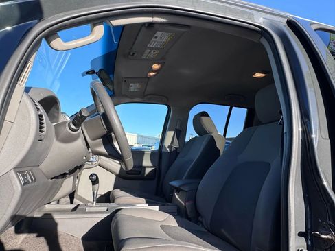 Used 2013 Nissan Xterra S w/ Value Package image 11