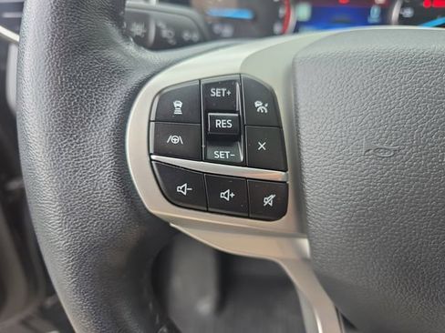 Certified 2023 Ford Explorer XLT w/ Equipment Group 202A AWD/4WD image 18