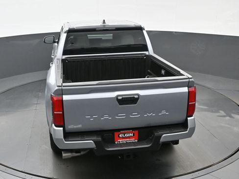 Used 2025 Toyota Tacoma SR5 image 39