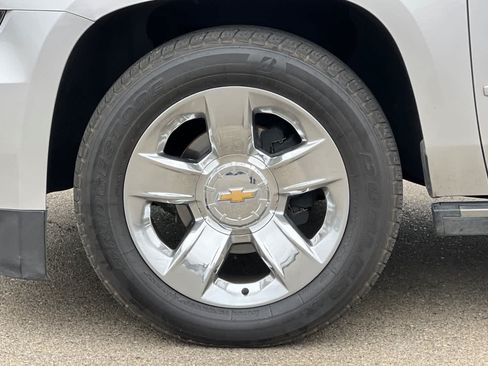 Used 2015 Chevrolet Tahoe LTZ AWD/4WD image 13