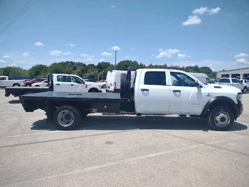 Used 2022 RAM 5500 Tradesman w/ Max Tow Package AWD/4WD image 11