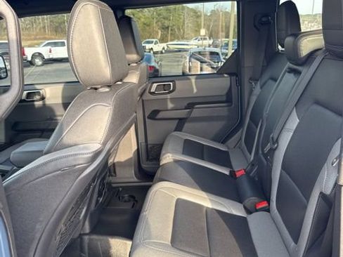 Used 2024 Ford Bronco Big Bend image 11