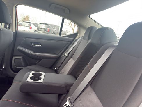 Used 2025 Nissan Sentra SR image 33
