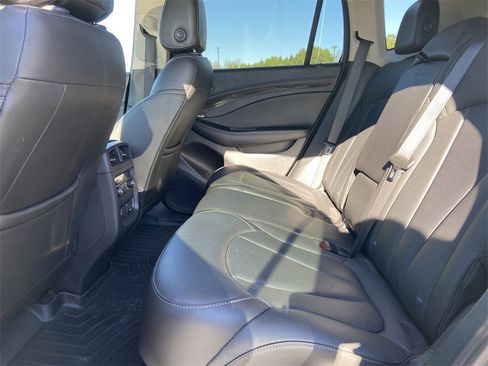 Used 2019 Buick Envision Essence image 11