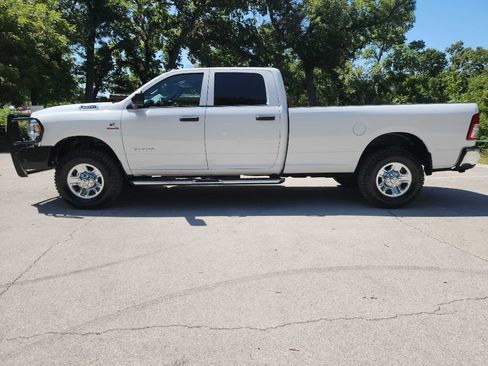 Used 2021 RAM 3500 Tradesman w/ Chrome Appearance Group AWD/4WD image 5