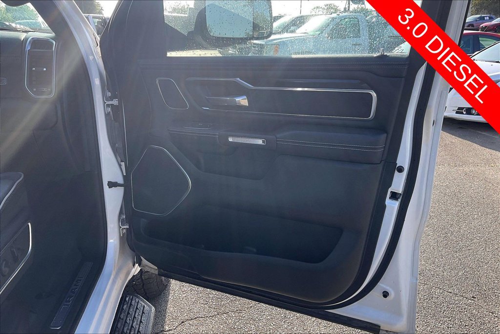 Used 2022 RAM 1500 Laramie AWD/4WD image 21